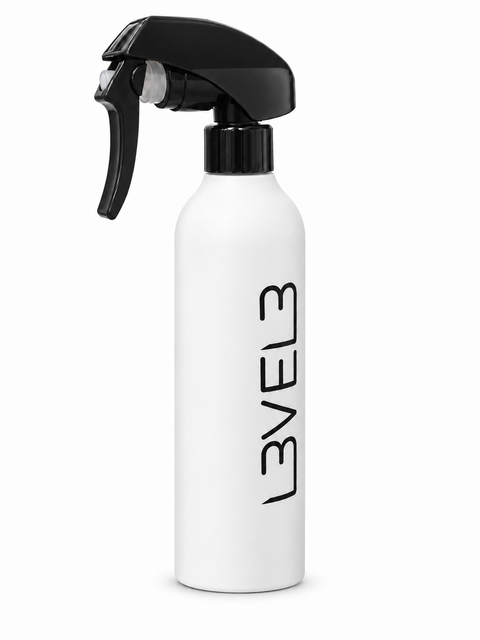 L3VEL3™ Rubberized Spray Bottle - White